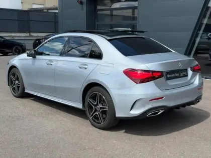 Photo 22 Mercedes Classe A A 250 e Berline