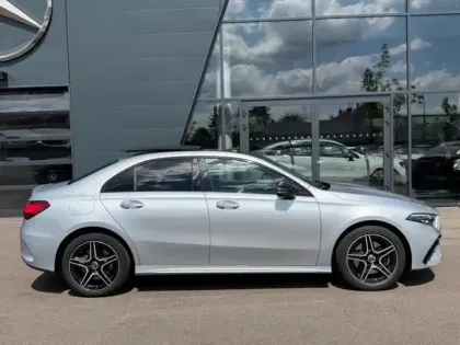 Photo 25 Mercedes Classe A A 250 e Berline