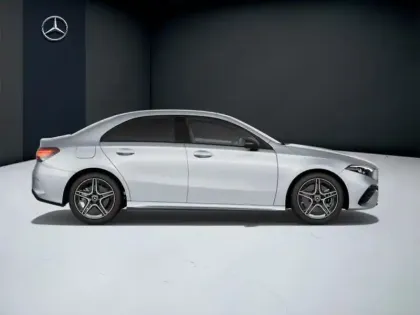 Photo 5 Mercedes Classe A A 250 e Berline