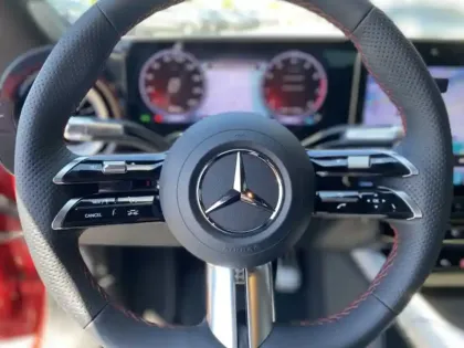 Photo 18 Mercedes CLA  200 AMG Line