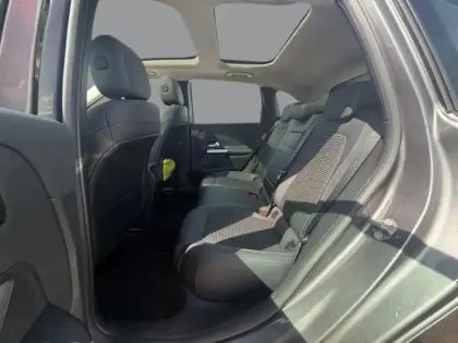 Photo 14 Mercedes Classe B 200 d Progressive Line Edition