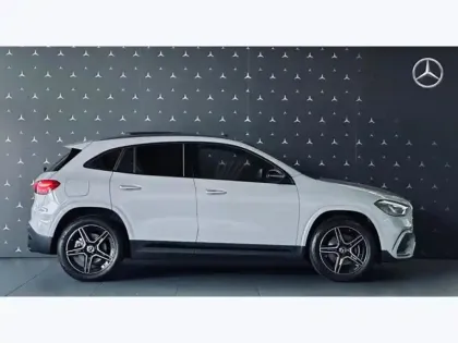 Photo 5 Mercedes GLA 250 e Hybrid EQ AMG Exclusive 