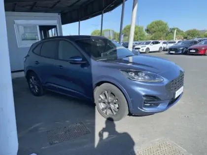 Photo 25 Ford Kuga 2.5 Duratec 190ch FHEV E85 ST-Line X BVA