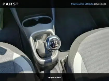 Photo 7 Toyota Aygo 1.0 VVT-i 72ch x-play 5p MY20