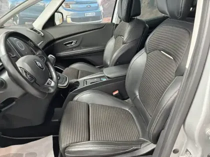 Photo 9 Renault Scenic 1.6 dCi 160ch energy Intens EDC
