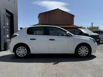 Photo 15 Peugeot 208 II 1.5 BlueHDi 100 S&S Premium