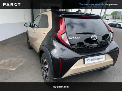 Photo 32 Toyota Aygo X 1.0 VVT-i 72ch Design S-CVT MY23
