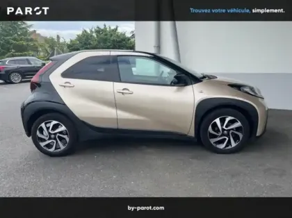 Photo 11 Toyota Aygo 1.0 VVT-i 72ch Design S-CVT MY23