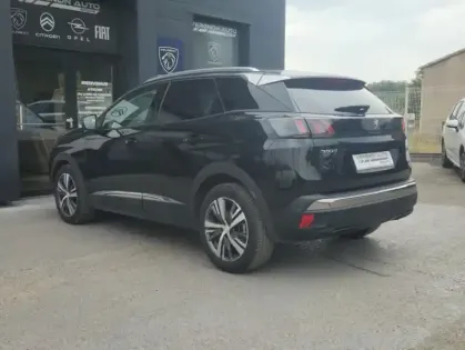 Photo 23 Peugeot 3008 II PureTech 130 S&S EAT8 Allure Pack