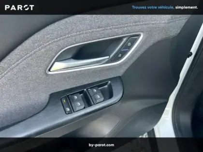 Photo 5 Mg ZS 1.5 Hybrid+ 197ch Comfort