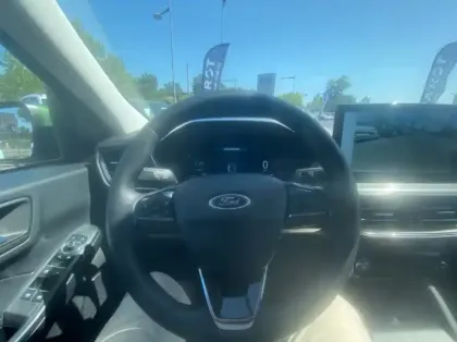 Photo 6 Ford Kuga 2.5 Duratec 180ch Hybrid FlexiFuel Titanium Business Powershift