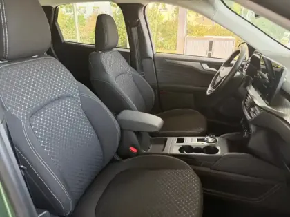 Photo 26 Ford Kuga 2.5 Duratec 180ch Hybrid FlexiFuel Titanium Business Powershift