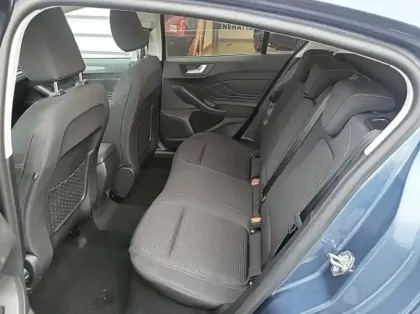 Photo 8 Ford Focus 1.0 Flexifuel mHEV 125ch Titanium Style