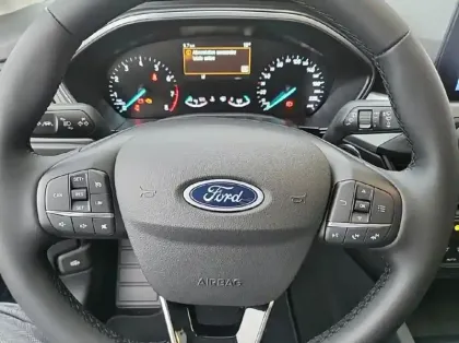 Photo 16 Ford Focus 1.0 Flexifuel mHEV 125ch Titanium Style