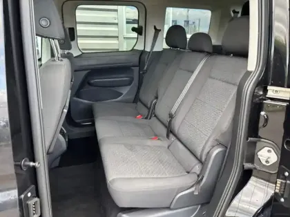 Photo 8 Ford Tourneo Connect 2.0 EcoBlue 102ch Titanium