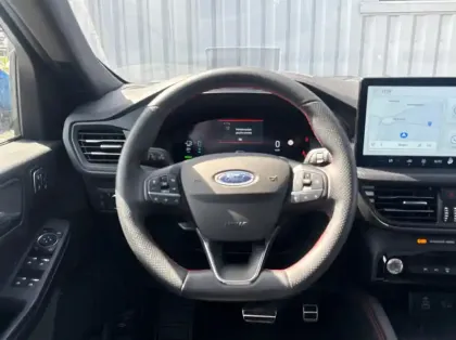 Photo 6 Ford Kuga 2.5 Duratec 243ch Hybride Rechargeable ST-Line X Powershift