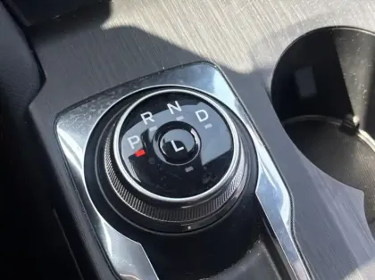 Photo 7 Ford Kuga 2.5 Duratec 243ch Hybride Rechargeable ST-Line X Powershift