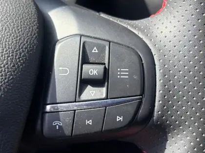 Photo 20 Ford Kuga 2.5 Duratec 243ch Hybride Rechargeable ST-Line X Powershift