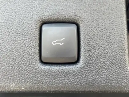 Photo 18 Ford Kuga 2.5 Duratec 243ch Hybride Rechargeable ST-Line X Powershift