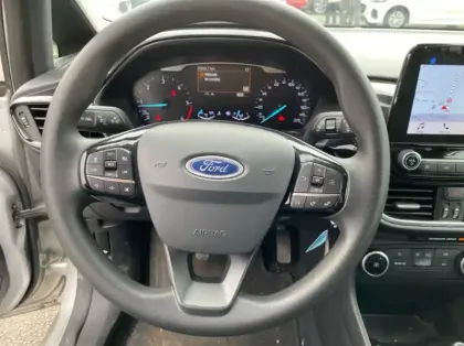 Photo 6 Ford Fiesta Affaires 1.5 TDCi 85ch S&S Trend