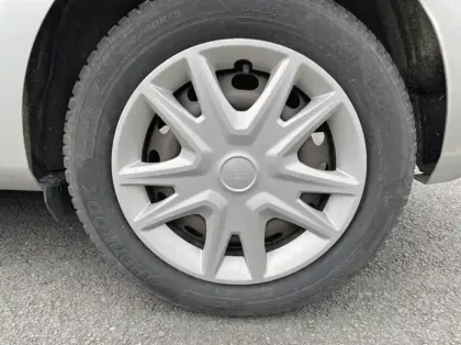 Photo 13 Ford Fiesta Affaires 1.5 TDCi 85ch S&S Trend
