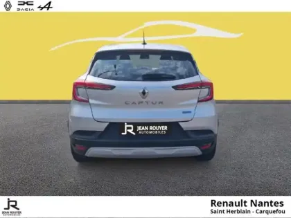Photo 7 Renault Captur  1.6 E-Tech hybride 145ch Business