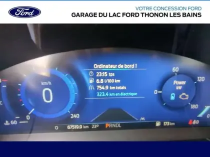 Photo 8 Ford Kuga  2.5 Duratec 190ch FHEV E85 Titanium BVA