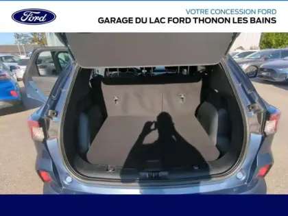 Photo 11 Ford Kuga  2.5 Duratec 190ch FHEV E85 Titanium BVA