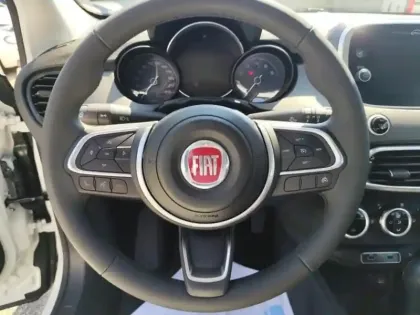 Photo 11 Fiat 500 X 1.5 FireFly Turbo 130ch S/S Hybrid Pack Confort DCT7
