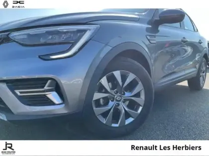 Photo 7 Renault Arkana  1.3 TCe 140ch mild hybrid Evolution EDC -24