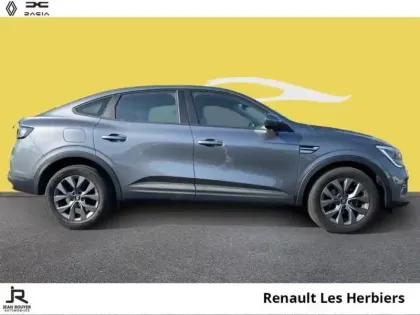 Photo 12 Renault Arkana  1.3 TCe 140ch mild hybrid Evolution EDC -24