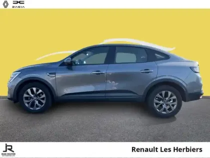 Photo 9 Renault Arkana  1.3 TCe 140ch mild hybrid Evolution EDC -24