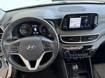 Photo 12 Hyundai Tucson  1.6 CRDI 136ch Intuitive DCT-7