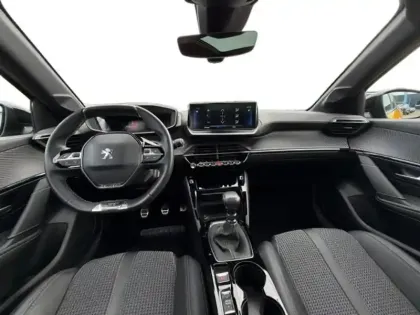 Photo 13 Peugeot 208  1.2 PureTech 100ch S&S GT 118g
