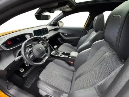 Photo 9 Peugeot 208  1.2 PureTech 100ch S&S GT 118g