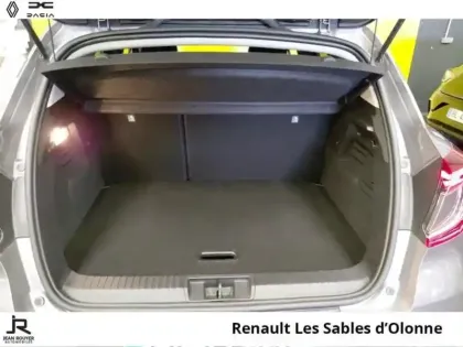 Photo 6 Renault Captur  1.6 E-Tech hybride 145ch Evolution