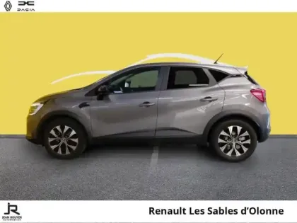 Photo 9 Renault Captur  1.6 E-Tech hybride 145ch Evolution