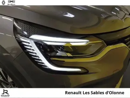Photo 13 Renault Captur  1.6 E-Tech hybride 145ch Evolution