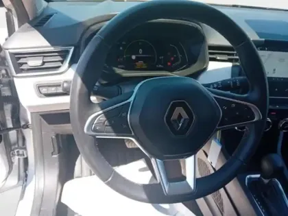 Photo 13 Renault Clio  1.6 E-Tech hybride 145ch Evolution