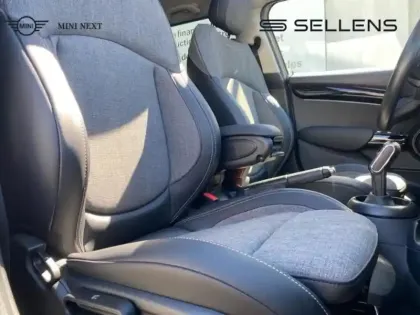 Photo 10 Mini Mini  5 Portes Cooper 136ch Edition Premium Plus BVA7