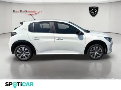 Photo 7 Peugeot 208  e- 136ch Like
