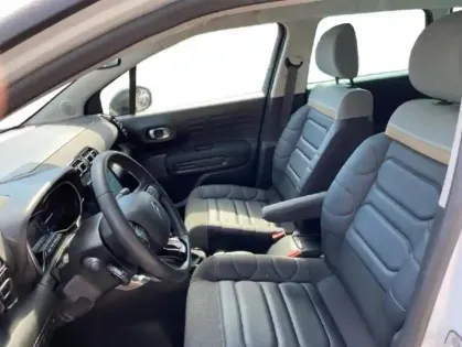Photo 13 Citroën C3 Aircross  130ch S&S Shine Pack EAT6