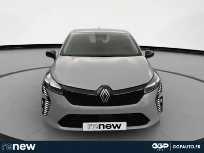 Photo 7 Renault Clio  1.6 E-Tech 145ch full hybrid Evolution - 24