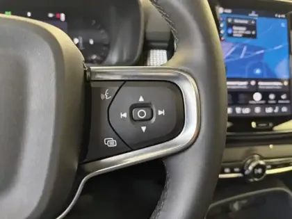 Photo 11 Volvo Xc40  B3 163ch Ultra DCT 7