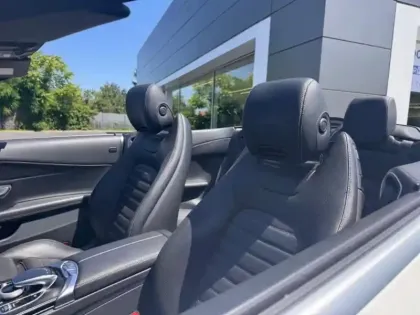 Photo 7 Mercedes Classe C  Cabriolet 220 d 170ch Fascination 9G-Tronic