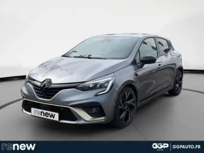 Photo Renault Clio E-tech Engineered