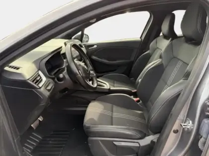 Photo 13 Renault Clio  1.6 E-Tech hybride 145ch Engineered