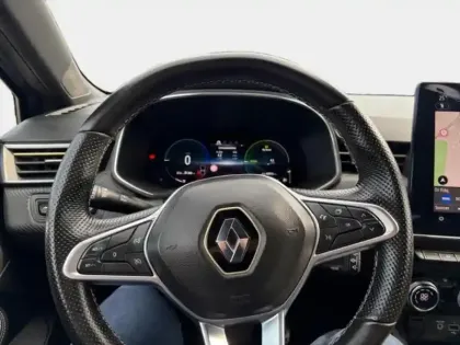 Photo 14 Renault Clio  1.6 E-Tech hybride 145ch Engineered