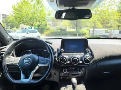Photo 10 Nissan Juke  1.6 Hybrid 143ch N-Design 2023
