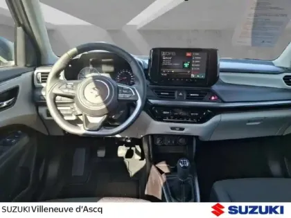 Photo 7 Suzuki Swift  1.2 Hybrid 83ch Pack